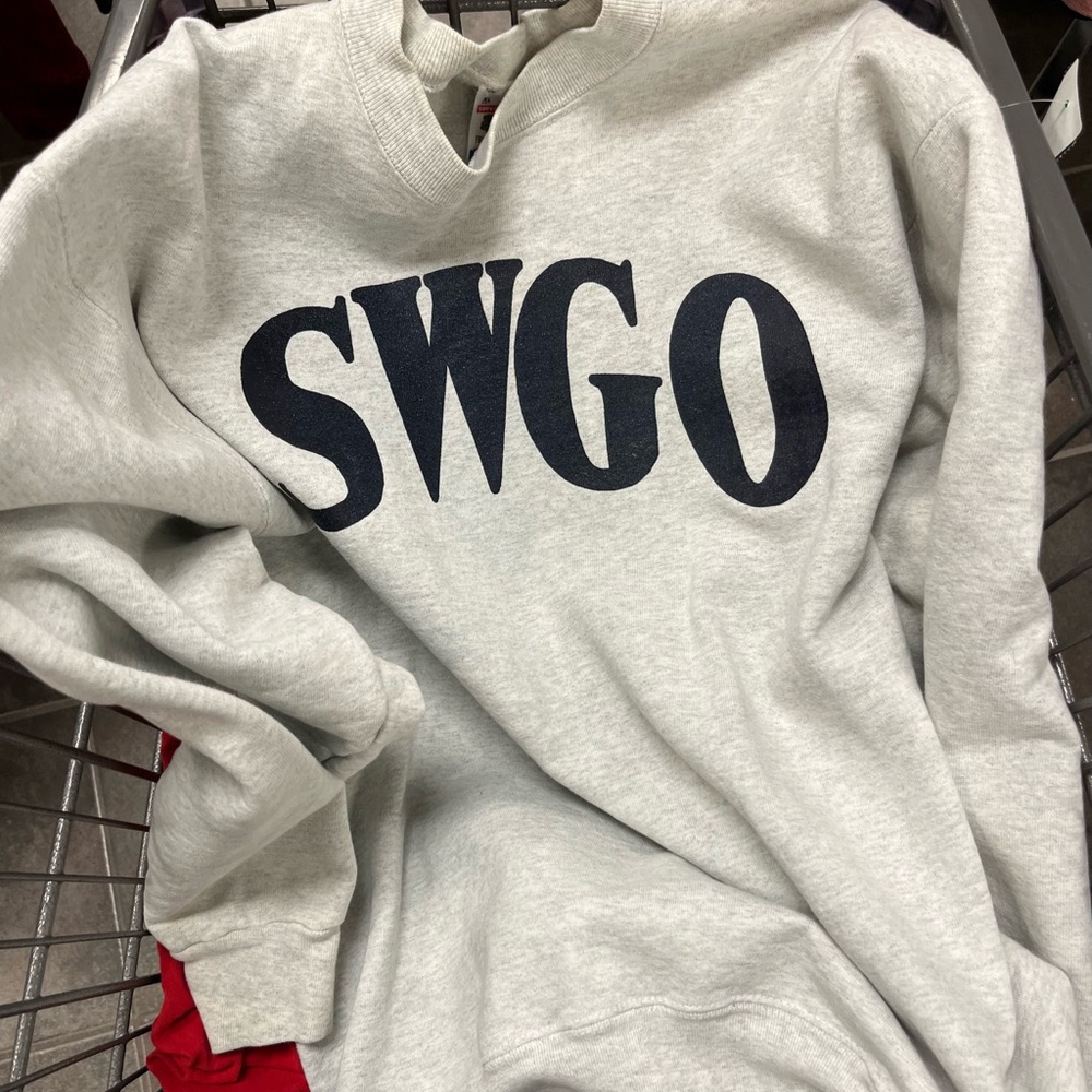 Vintage crewneck